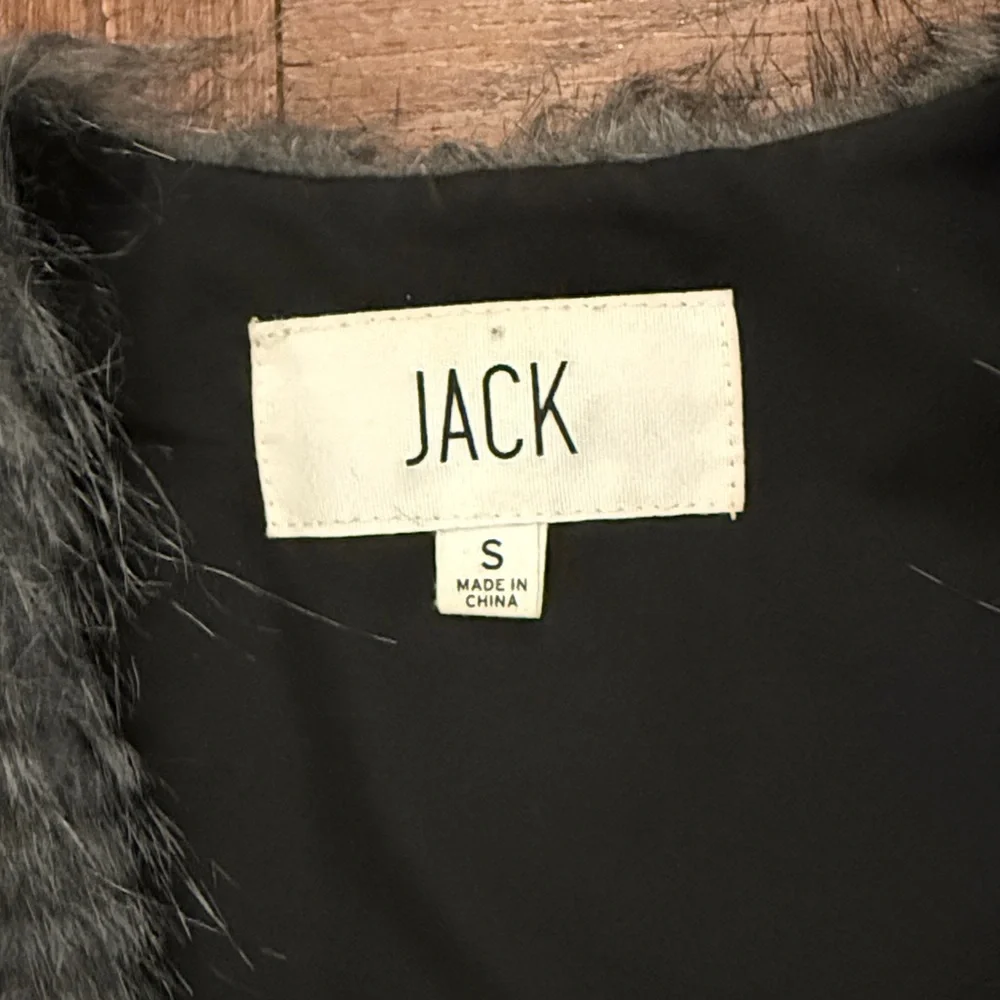 Women’s Jack by BB Dakota Faux Fur Vest in Charcoal and Black Size Small